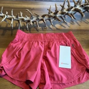 Lululemon Tracker Short V